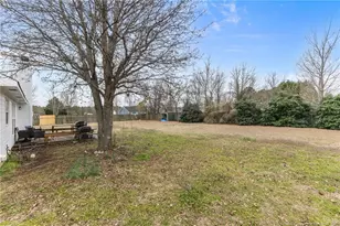 136 Chapel Hill Dr, Raeford, NC 28376 - Photo 29
