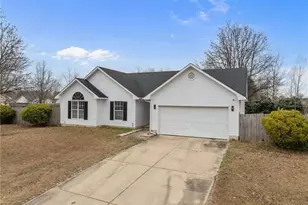 136 Chapel Hill Dr, Raeford, NC 28376 - Photo 39