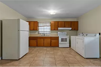 1911 Seabrook Road, Fayetteville, NC 28301 - Photo 15