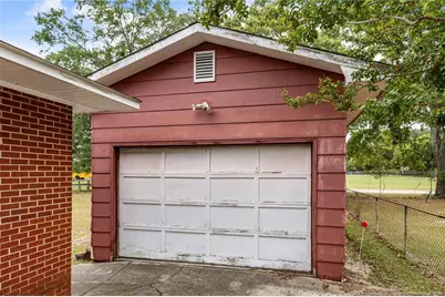 1911 Seabrook Road, Fayetteville, NC 28301 - Photo 29