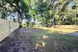 466 Lansdowne Rd, Fayetteville, NC 28314 - Photo 35