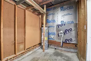 466 Lansdowne Rd, Fayetteville, NC 28314 - Photo 9