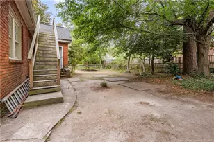 209 E 18th St, Lumberton, NC 28358 - Photo 25