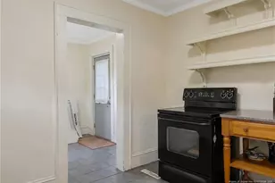 209 E 18th St, Lumberton, NC 28358 - Photo 5