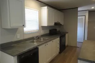 112 Tedder Rd, Fairmont, NC 28340 - Photo 3