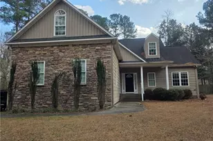 507 Moss Pink Dr, Vass, NC 28394 - Photo 1