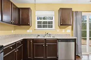 620 Magnificent Ave, Fayetteville, NC 28306 - Photo 21