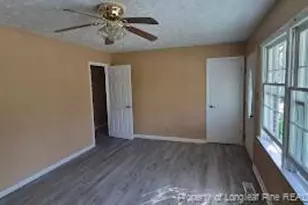 127 E 8th Ave, Red Springs, NC 28377 - Photo 3