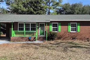 127 E 8th Ave, Red Springs, NC 28377 - Photo 1