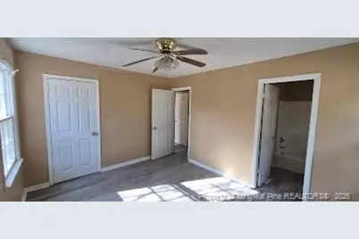 127 E Eighth Avenue, Red Springs, NC 28377 - Photo 7