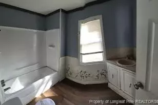 1008 Coree St, Lumberton, NC 28358 - Photo 9