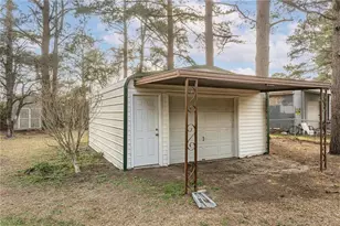 107 Victoria Dr, Parkton, NC 28371 - Photo 27