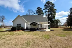 1843 Meadow Rd, Lumberton, NC 28358 - Photo 35