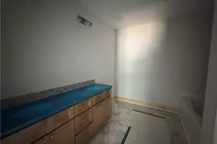 213 E 7th Ave, Raeford, NC 28376 - Photo 7