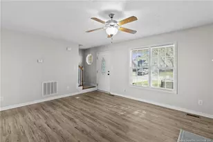 1414 Seabiscuit Dr, Parkton, NC 28371 - Photo 7