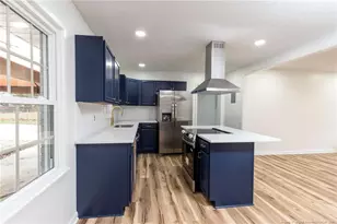 1828 Stockton Dr, Fayetteville, NC 28304 - Photo 9