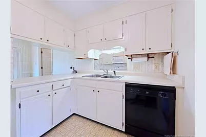 342 Tuxford Place, Fayetteville, NC 28303 - Photo 13