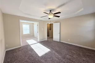 389 Roanoke Dr, Raeford, NC 28376 - Photo 17