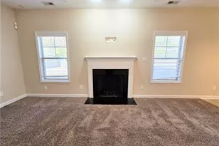 389 Roanoke Dr, Raeford, NC 28376 - Photo 3