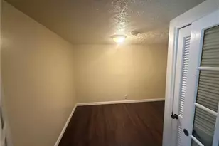 4736 Belford Rd, Fayetteville, NC 28314 - Photo 17