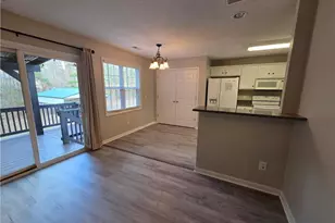 220 Loxley Ln, Sanford, NC 27330 - Photo 5