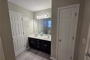 220 Loxley Ln, Sanford, NC 27330 - Photo 15