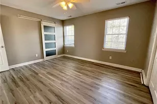 239 Yorkshire Dr, Cameron, NC 28326 - Photo 9