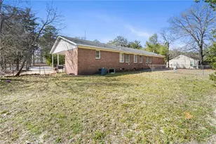 1633 & 1635 Ireland Dr, Fayetteville, NC 28304 - Photo 5