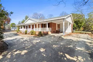 1633 & 1635 Ireland Dr, Fayetteville, NC 28304 - Photo 3