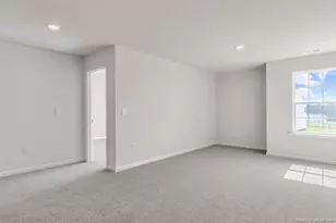 747 Lazy Elm Ln, Aberdeen, NC 28315 - Photo 17