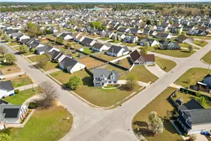 5838 Cornfield Ave, Fayetteville, NC 28314 - Photo 3