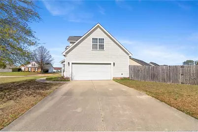 5838 Cornfield Avenue, Fayetteville, NC 28314 - Photo 9