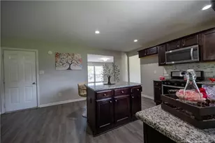 7004 Kittridge Dr, Fayetteville, NC 28314 - Photo 13