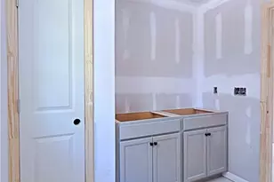 403 Windemere Dr, Fayetteville, NC 28314 - Photo 15