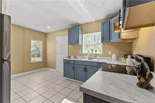 239 Windsor Dr, Fayetteville, NC 28301 - Photo 11