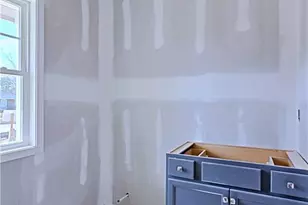 405 Windemere Dr, Fayetteville, NC 28314 - Photo 3