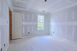 405 Windemere Dr, Fayetteville, NC 28314 - Photo 17