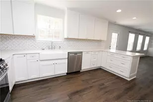 105 Sturminster Dr, Holly Springs, NC 27540 - Photo 7