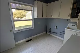 1503 Lake View Road S, Fairmont, NC 28340 - Photo 17