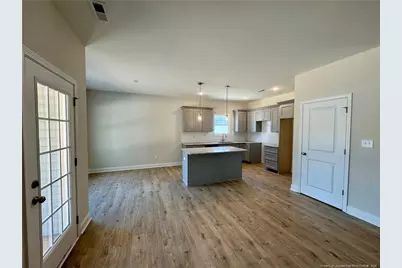 303 E 7th Avenue, Raeford, NC 28376 - Photo 9