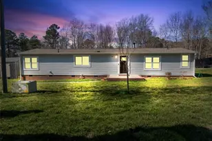 677 Nicole Dr, Sanford, NC 27332 - Photo 1