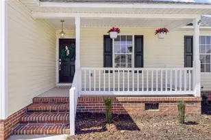 3120 Burton Dr, Fayetteville, NC 28306 - Photo 3