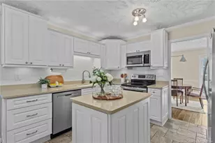 3328 Rustburg Dr, Fayetteville, NC 28303 - Photo 13