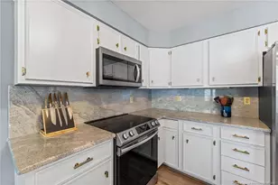 10 Fairway Dr, Whispering Pines, NC 28327 - Photo 15