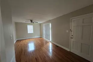 479 McBain Dr, Fayetteville, NC 28305 - Photo 9