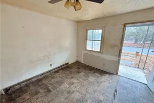 304 Tuskeegee Dr, Laurinburg, NC 28352 - Photo 9