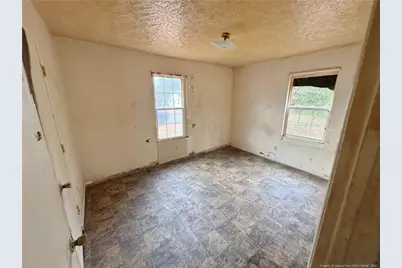 304 Tuskeegee Drive, Laurinburg, NC 28352 - Photo 7