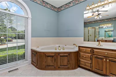 101 Kingsway Drive, Dunn, NC 28334 - Photo 15