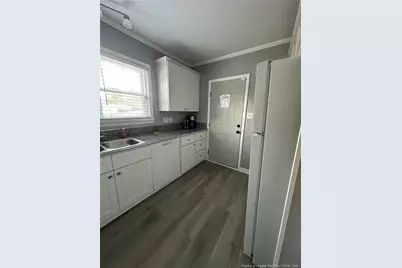 2003 Camden Road, Fayetteville, NC 28306 - Photo 5