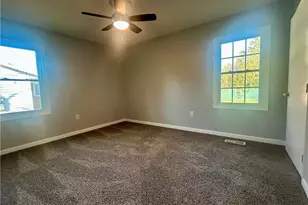 1209 Martindale Dr, Fayetteville, NC 28304 - Photo 17